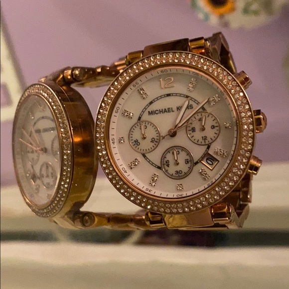 MICHAEL KORS WATCH - Picture 2 of 2